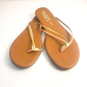 TKEES flip flops